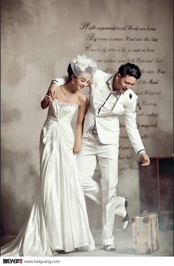 Photoshop给室内婚片加上梦幻的韩系淡黄色_亿码酷站___亿码酷站平面设计教程插图1
